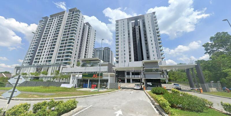 For Sale - Paragon 3