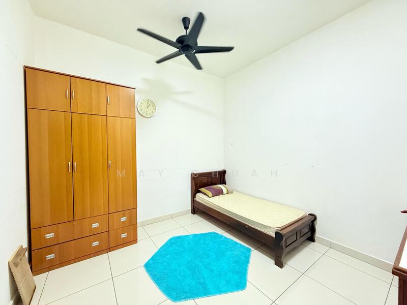 Untuk Dijual - Flat Taman Perling