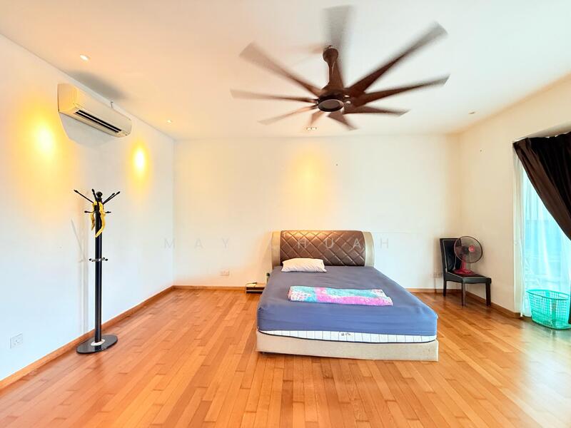 Untuk Dijual - Flat Taman Perling