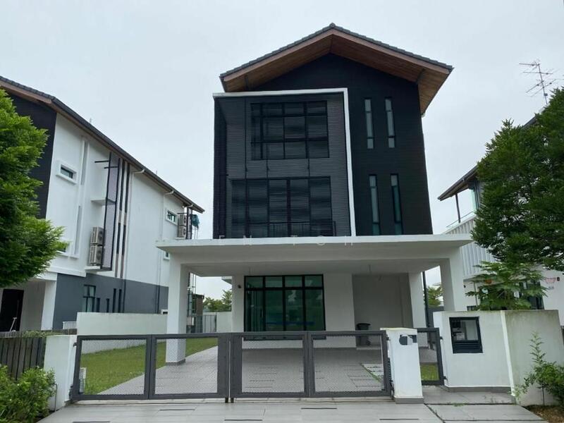 Untuk Disewa - Bungalow at Senibong