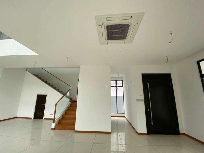 Untuk Disewa - Bungalow at Senibong