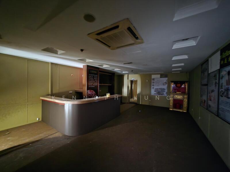 Untuk Dijual - Jalan Penang Georgetown UNESCO Buffer Zone Pre War Shophouse 2 Storey Inter Corner Commercial Used