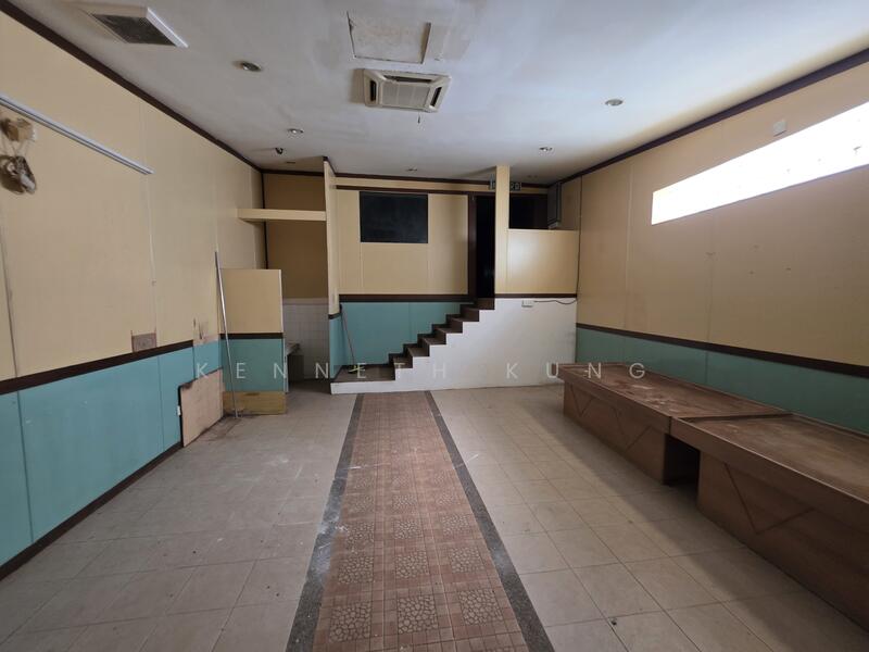 Untuk Dijual - Jalan Penang Georgetown UNESCO Buffer Zone Pre War Shophouse 2 Storey Inter Corner Commercial Used