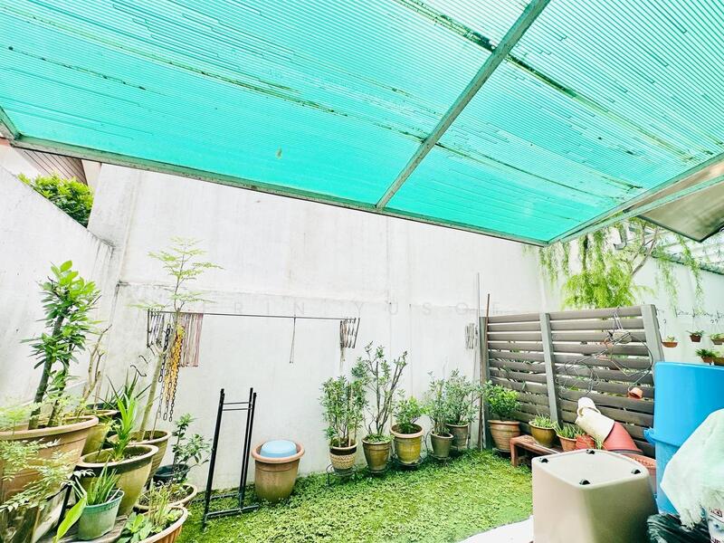 For Sale - Villa Laman Cahaya