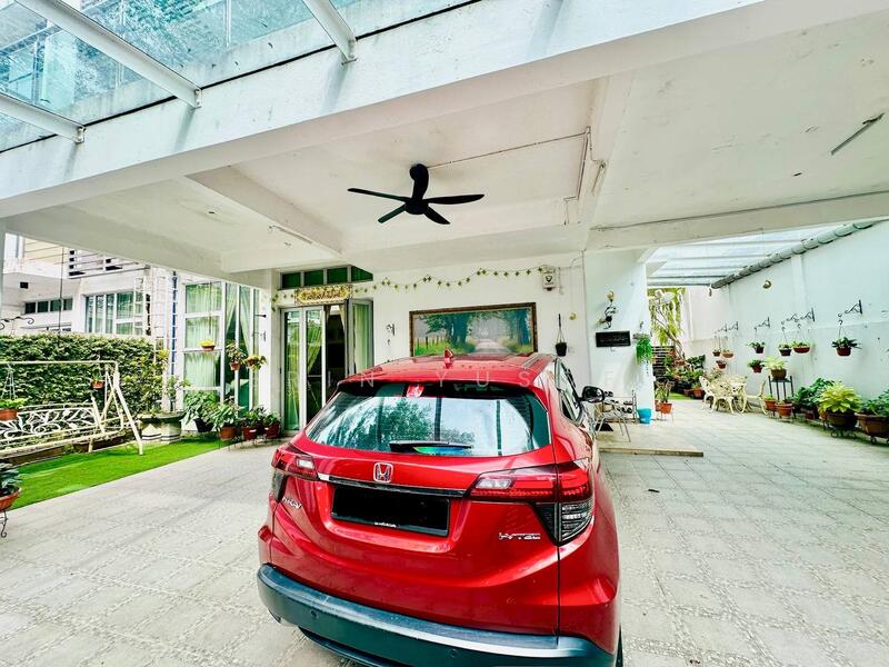 For Sale - Villa Laman Cahaya