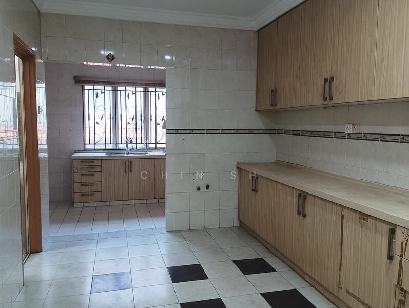 For Sale - 2-storey Terrace House at Taman Suria