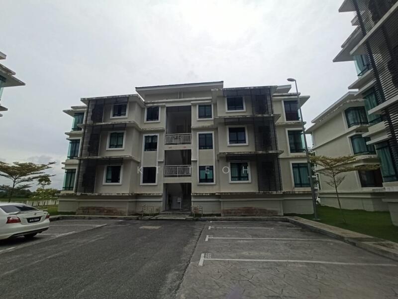 Untuk Dijual - Below Market Value; Lower Level Townhouse @ Taman Kampar Makmur