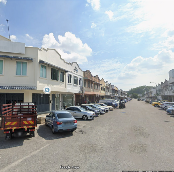 For Rent - Taman Perindustrian Kinrara, Puchong Ground Floor Shop For Rent