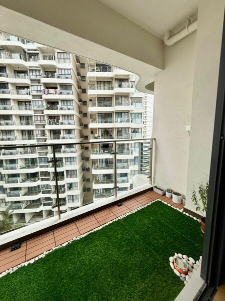 For Sale - Bay Point @ Country Garden Danga Bay