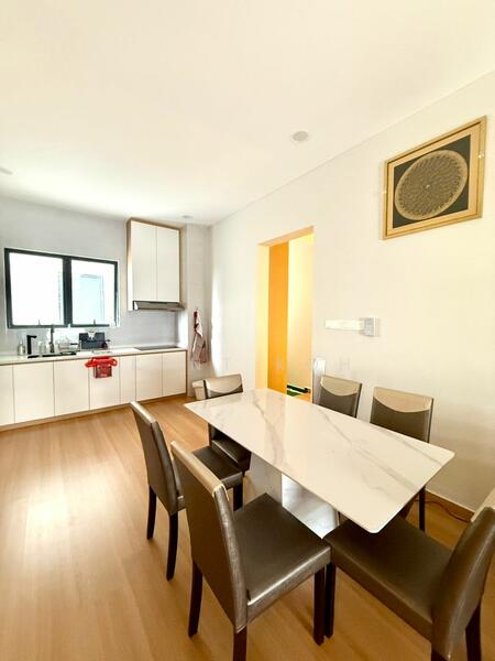 For Sale - Bay Point @ Country Garden Danga Bay