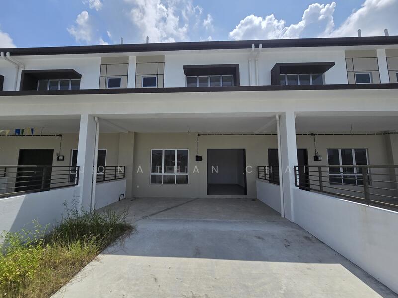 Untuk Dijual - Taman Pertama @ Sabak Bernam