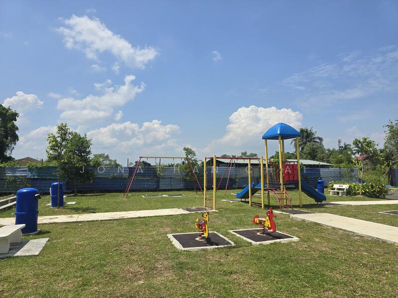 Untuk Dijual - Taman Pertama @ Sabak Bernam