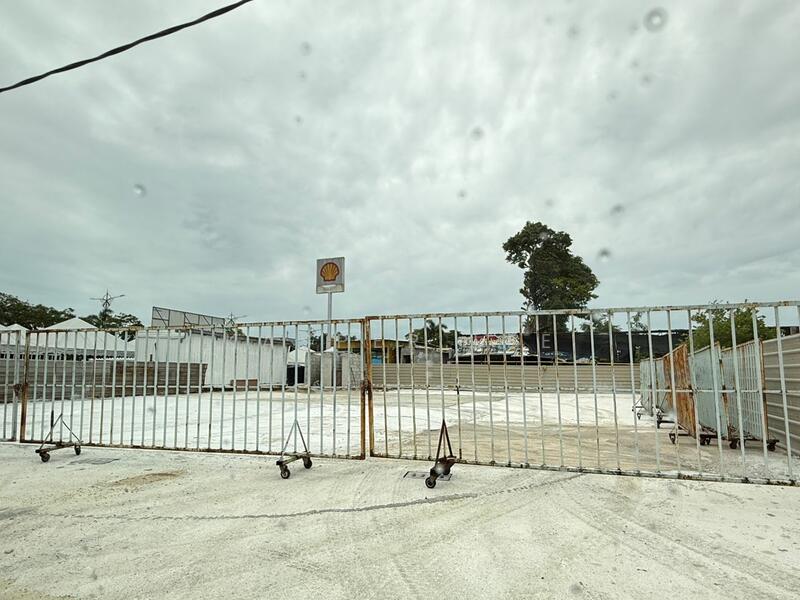 For Rent - Tampoi Tampois