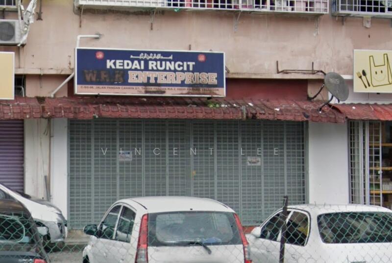 For Sale - Gnd Floor Shop Apartment for Sale at Pandan Cahaya