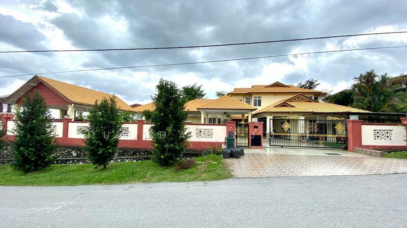 Renovated 2 Storey Bungalow Seksyen 3 Bandar Baru Bangi