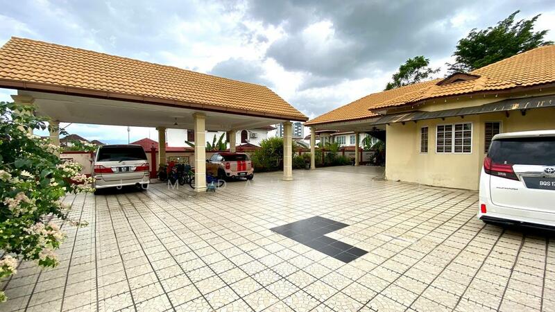 Renovated 2 Storey Bungalow Seksyen 3 Bandar Baru Bangi