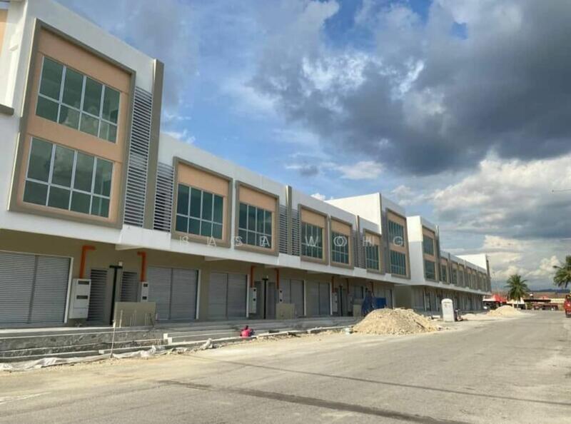 For Rent - Brand New Corner Ground Floor Shop Lot @ Cheras Jaya, Balakong