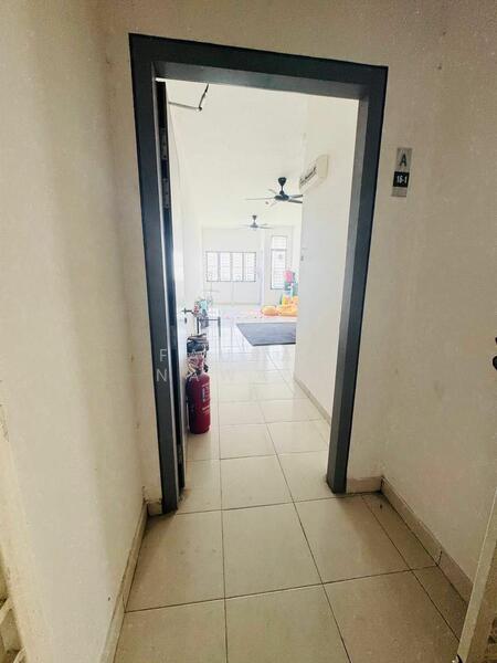 For Sale - Seri Akasia