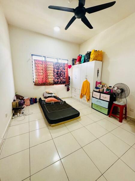 For Sale - Seri Akasia