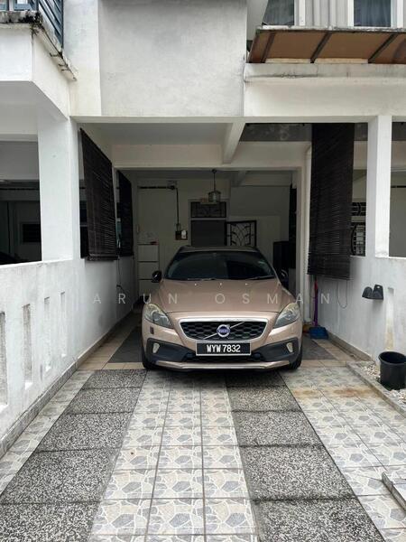 Untuk Disewa - Ariza Garden Villa