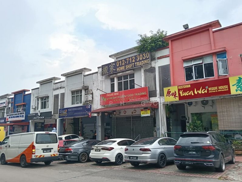 For Rent - Facing main road the shop