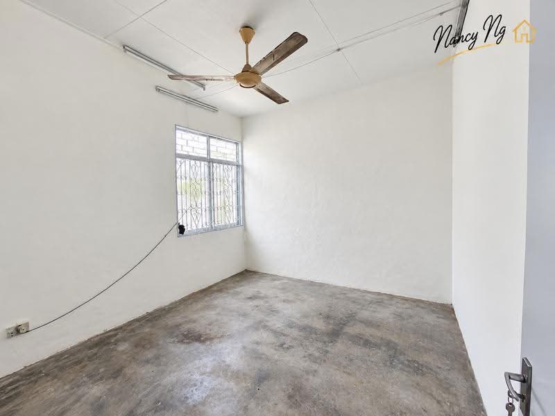 Rumah Flat untuk Dijual di Taman Siakap - Nan See Ng - Interior - PropertyGuru.com.my