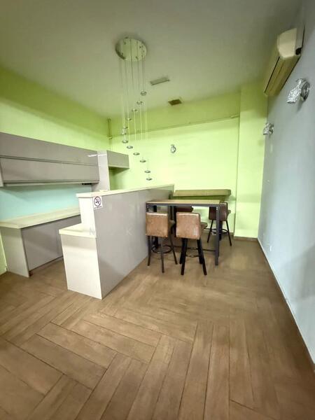 For Rent - Nouvelle Kemuning Factory Warehouse with Mezzanine Cargo Lift, Berjaya Park, Bukit Rimau, Shah Alam