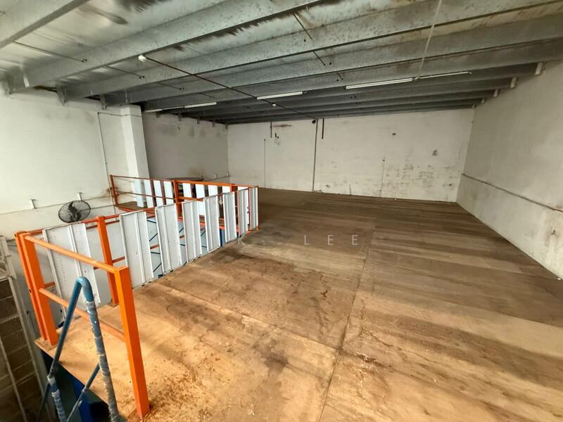 For Rent - Nouvelle Kemuning Factory Warehouse with Mezzanine Cargo Lift, Berjaya Park, Bukit Rimau, Shah Alam