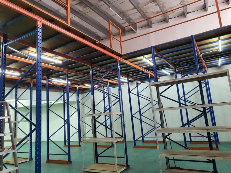 For Rent - Nouvelle Kemuning Factory Warehouse with Mezzanine Cargo Lift, Berjaya Park, Bukit Rimau, Shah Alam