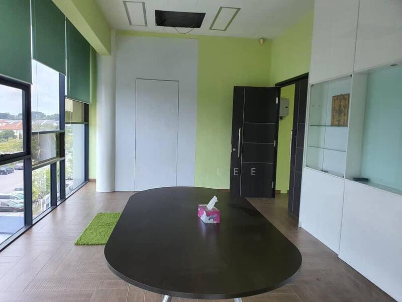 For Rent - Nouvelle Kemuning Factory Warehouse with Mezzanine Cargo Lift, Berjaya Park, Bukit Rimau, Shah Alam