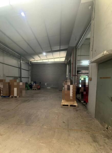 For Rent - Nouvelle Kemuning Factory Warehouse with Mezzanine Cargo Lift, Berjaya Park, Bukit Rimau, Shah Alam