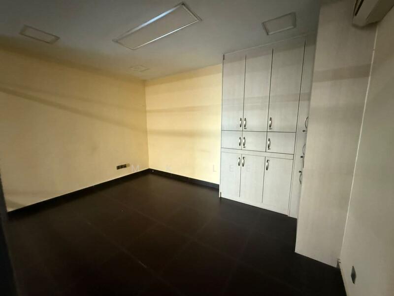 For Rent - Nouvelle Kemuning Factory Warehouse with Mezzanine Cargo Lift, Berjaya Park, Bukit Rimau, Shah Alam