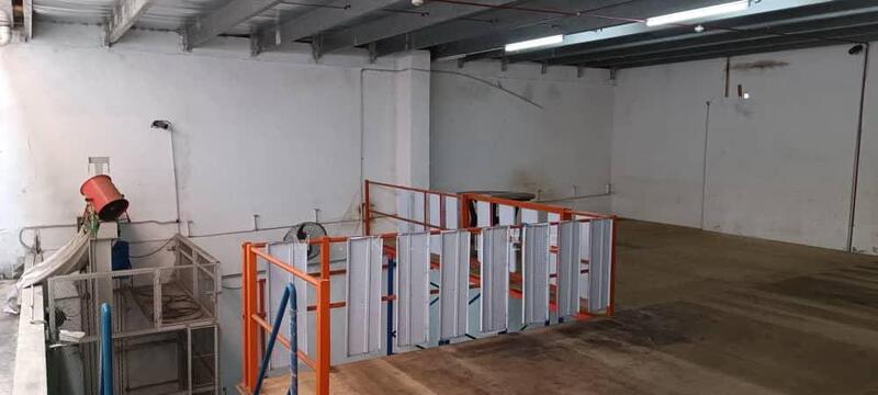 For Rent - Nouvelle Kemuning Factory Warehouse with Mezzanine Cargo Lift, Berjaya Park, Bukit Rimau, Shah Alam