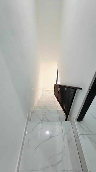 Untuk Dijual - Jalan Sri Makmur 5, Taman Sri Makmur