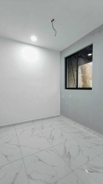 Untuk Dijual - Jalan Sri Makmur 5, Taman Sri Makmur