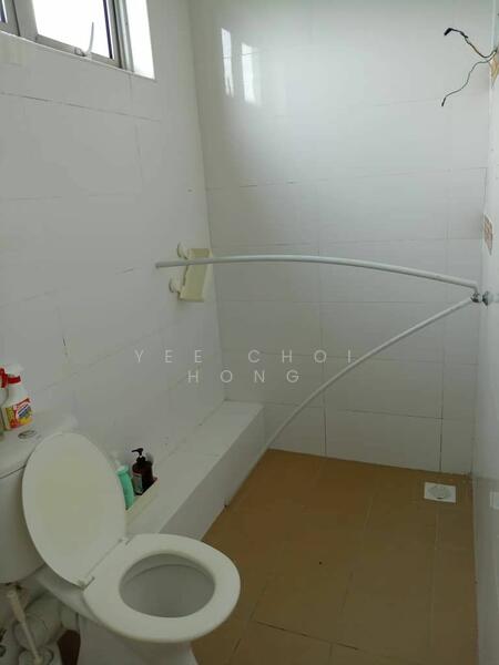 Untuk Disewa - Bungalow at Taman Carnation