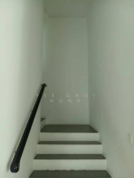 For Sale - Semi-Detached House at Taman Carnation