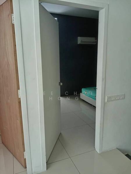 For Sale - Semi-Detached House at Taman Carnation