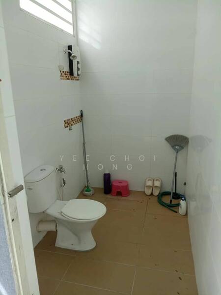 For Sale - Semi-Detached House at Taman Carnation