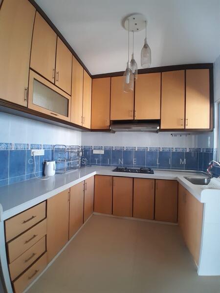 Untuk Dijual - Villa Emas