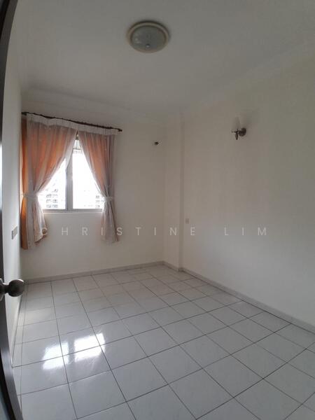 Untuk Dijual - Villa Emas