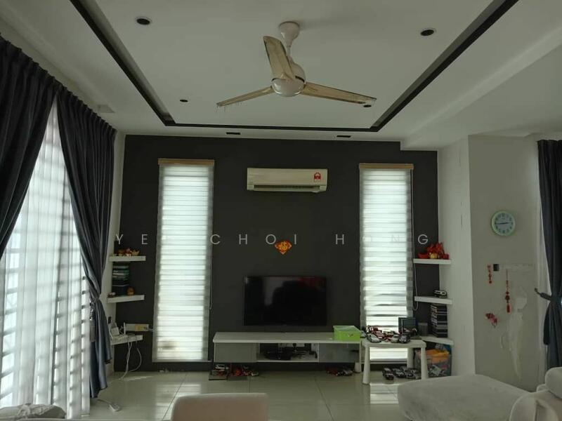 For Rent - Semi-Detached House at Taman Carnation
