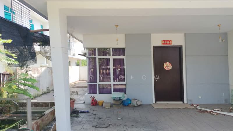 Semi-Detached House for Sale in Rawang (Selangor) - Gary Chow - Exterior - PropertyGuru.com.my