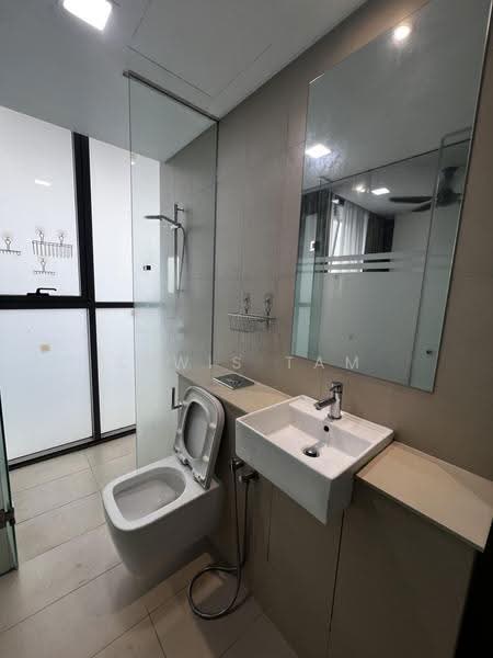 Kondominium untuk Disewa di The Fennel - Lewis Tam - Bathroom - PropertyGuru.com.my