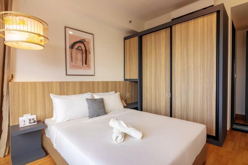 For Sale - Ready Move in Condo 4 Rooms 2 Bathrooms Fully Furnished with Cashback RM50k