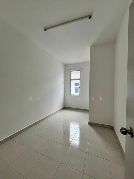 Untuk Disewa - Pasir Gudang Meridin East, Bandar Bestari Perdana 2 Storey Terrace