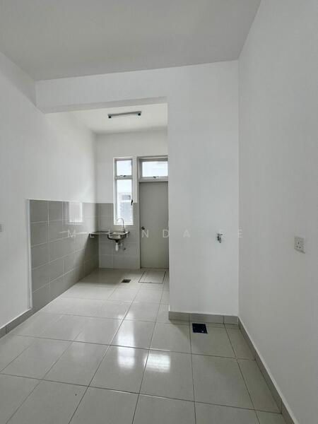 Untuk Disewa - Pasir Gudang Meridin East, Bandar Bestari Perdana 2 Storey Terrace