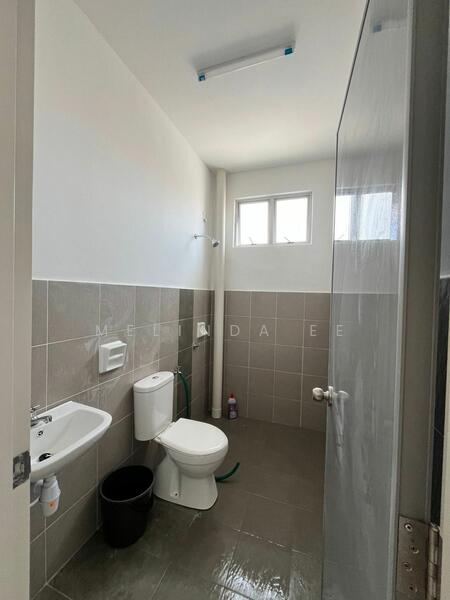 Untuk Disewa - Pasir Gudang Meridin East, Bandar Bestari Perdana 2 Storey Terrace