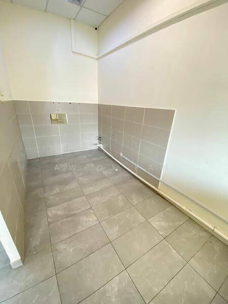 For Rent - Single Storey shop , Ara Permata , Ara Damansara , Intermediate Shop for rent