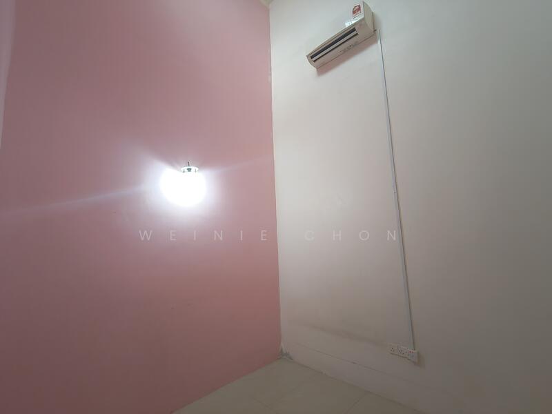 Untuk Disewa - Taman Putri Kulai